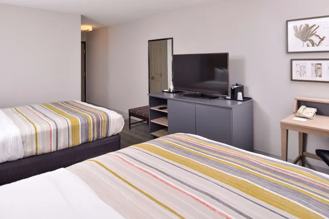 غرفة بسريرين كوين، Country Inn and Suites By Radisson Tinley Park IL 2/4