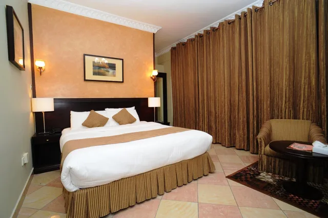 Junior Suite, Al Jazeera Royal Hotel 5/10