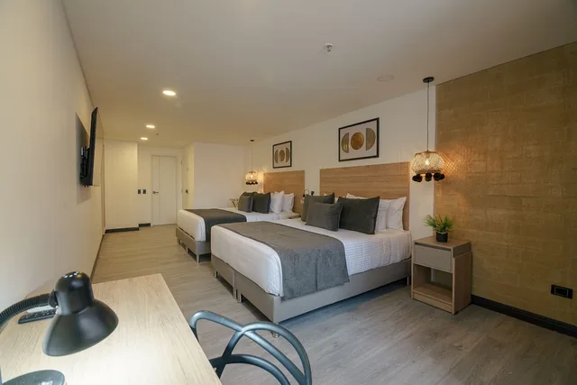 Family, 2 Queen Beds, First Class Hotel 3/6