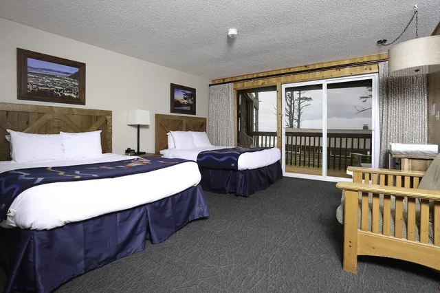 Duplex, Cabin, 2 Queen Beds, Accessible, Kalaloch Lodge 1/2