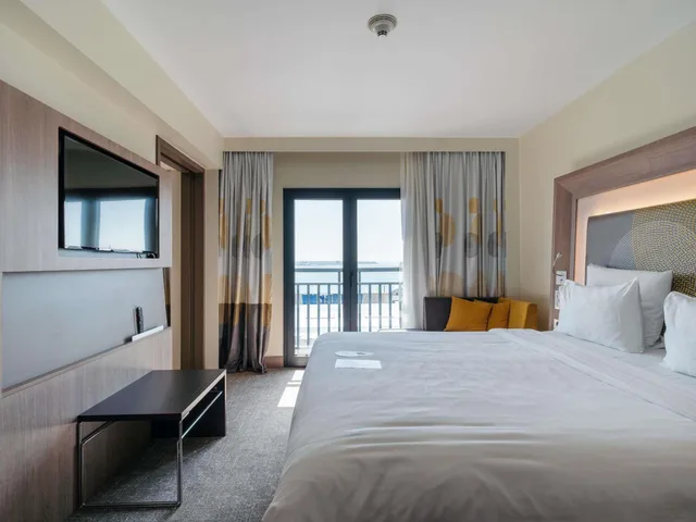 Bosphorus, Executive, Suite، Novotel Istanbul Bosphorus Hotel 1/10
