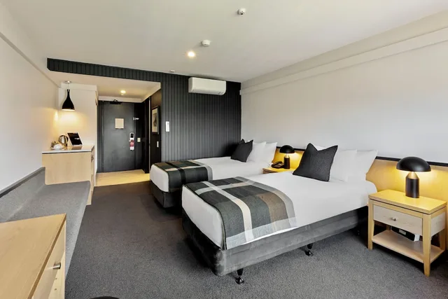 غرفة سوبيريور بسرير مزدوج أو سريرين منفصلين، Heartland Hotel Queenstown 1/4