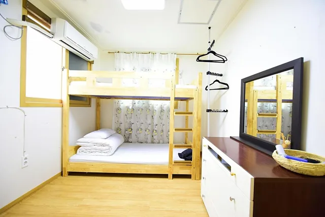 غرفة اقتصادية بسرير بطابقين، Ganderak Guesthouse - Hostel 1/1