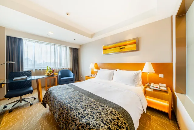 غرفة كلاسيكية بسرير كينج وسرير كوين، Jinling Garden Hotel Taicang 1/1