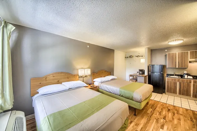 Standard, 2 Double Beds, Accessible, Studio 6 Extended Stay - San Antonio, TX - Medical Center 3/7