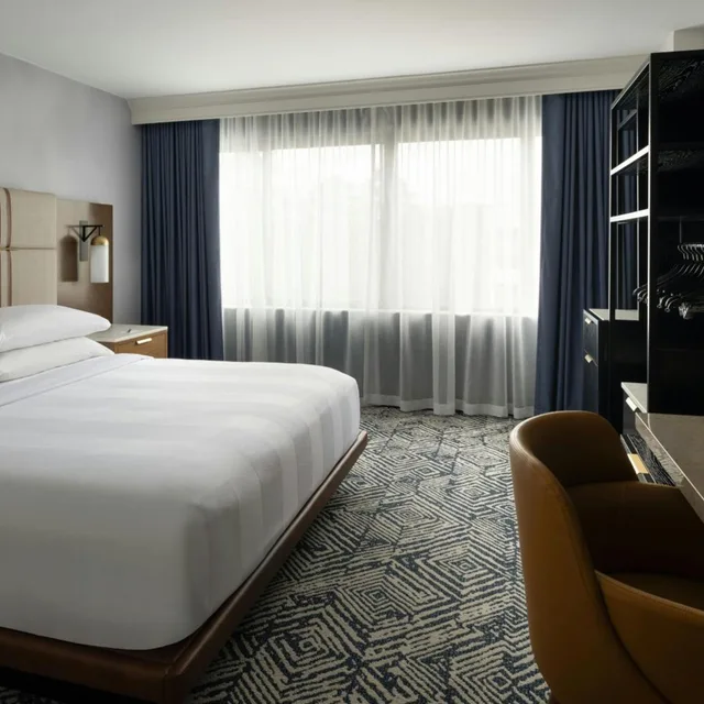 غرفة بسرير كينج، Marriott Research Triangle Park 12/20