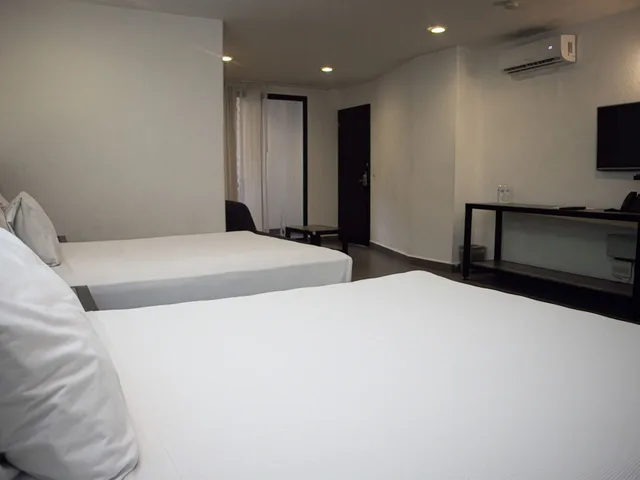 غرفة أساسية بسرير كينج وسرير بطابقين، Hotel MX portal maya 2/2