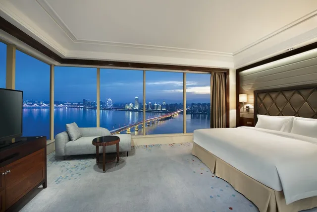 جناح بسرير فردي بإطلالة على النهر بغرفة نوم واحدة للمدخنين، Crowne Plaza Nanchang Riverside 4/6