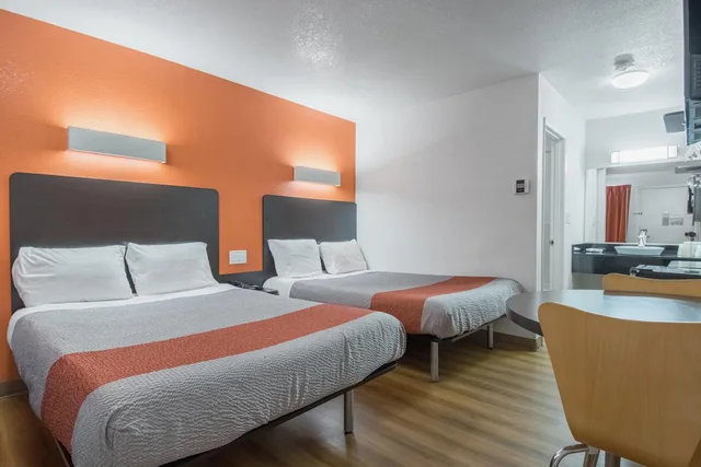غرفة ديلوكس رباعية، Motel6 Bakersfield, CA - Central 2/10