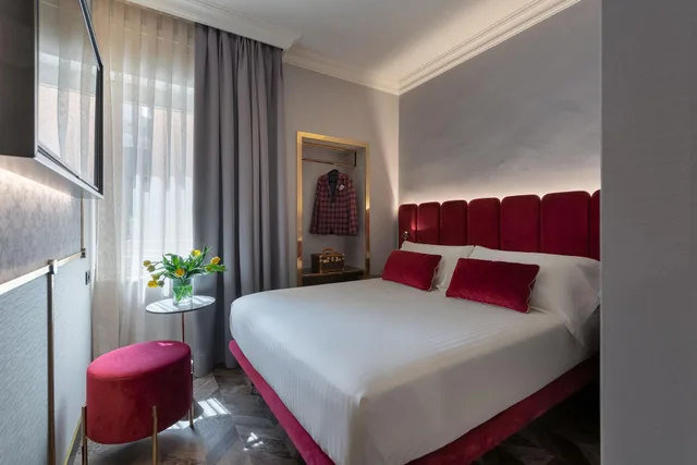 Basic, Double Bed, Milano 1/4