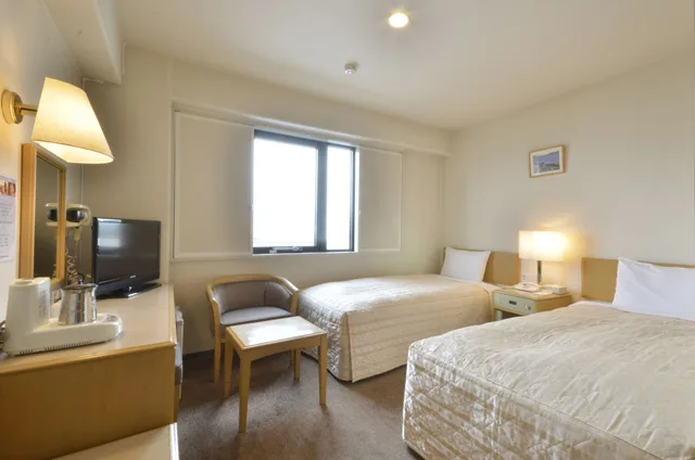 غرفة بسريرين منفصلين للمدخنين، Hotel Select Inn Isehara 2/3