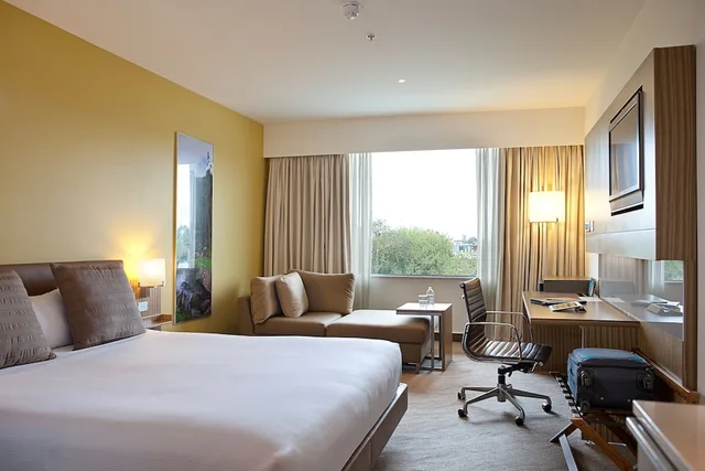 Executive, King Bed, NOVOTEL AUCKLAND ELLERSLIE 2/10