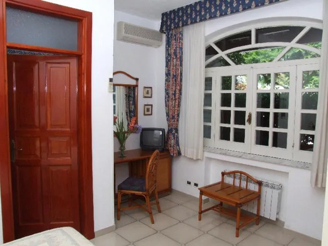 Economy, Double or Twin Bed, Separate Building، Hotel Terme Villa Teresa 1/2