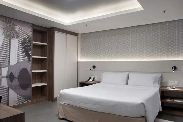 Deluxe, Apartment, Master Porto Alegre (ex. Holiday Inn Porto Alegre) 1/3