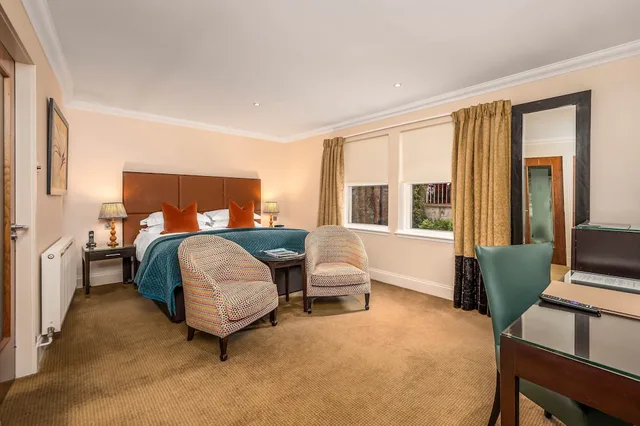Hip, King Bed، Rocpool Reserve Hotel 1/10