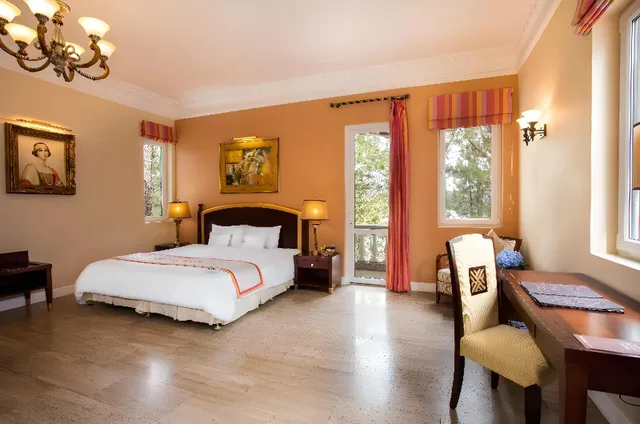Jasmin, Luxury, Single Bed, Partial Lake View، Dalat Edensee Lake Resort and Spa 2/2