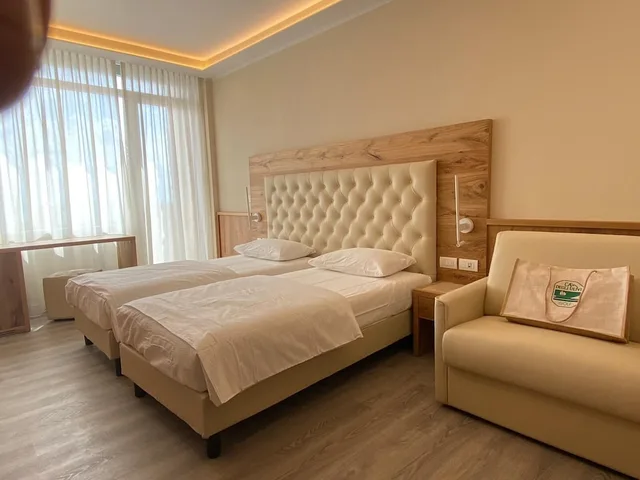 غرفة كومفورت بسرير مزدوج أو سريرين منفصلين بإطلالة على الجبل بشرفة، Golf Hotel Ca' Degli Ulivi 2/3