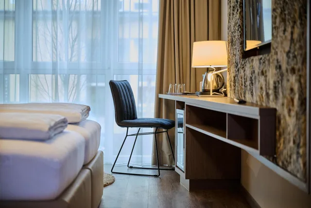 Superior, King Bed, Annex, Hotel Am See 6/8