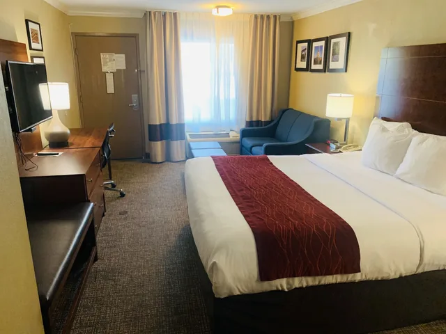 غرفة قياسية بسرير كينج، Hyland Inn near Pasadena Civic Center 2/7
