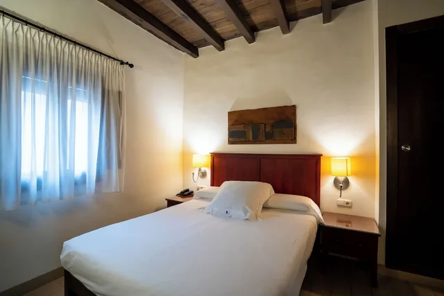 غرفة بسرير كوين، Hotel Yit Abentofail 3/6