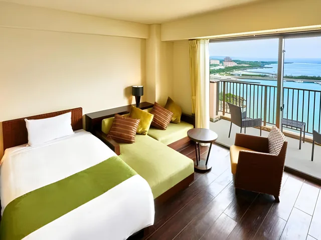 Tower, Family، Hotel Breezebay Marina 1/1