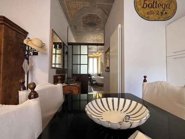 Apartment, House, Queen Bed, 2 Sofa, Kitchenette, Verona Journeys 6/10