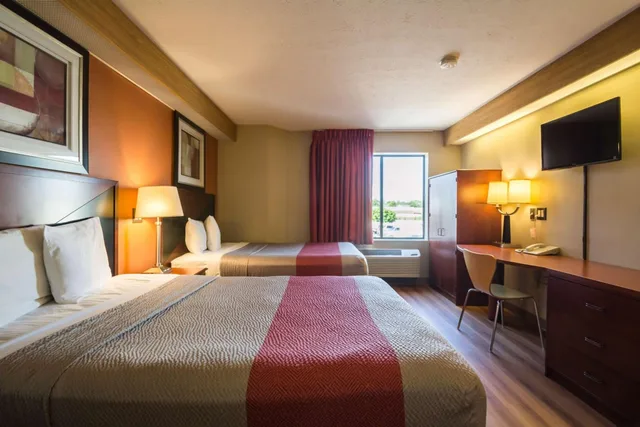 غرفة رباعية، Motel6 Indianapolis, IN - Airport 6/10