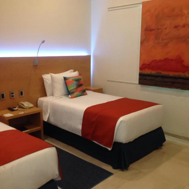 غرفة بسرير مزدوج لذوي الإعاقة، Hit Hoteles Aeropuerto Puebla 3/5