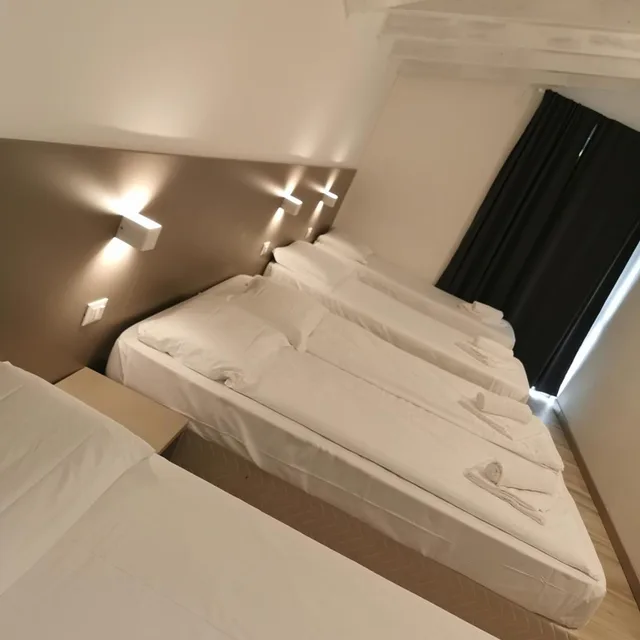 Room, Quintuple، Albergo Ristorante Sonia 1/2