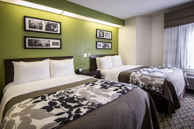 غرفة قياسية بسريرين مزدوجين، Sleep Inn Miami Airport 3/10