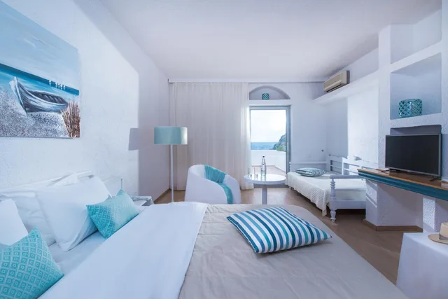 غرفة مزدوجة سوبيريور بإطلالة على البحر 2، Istron Bay Hotel 1/4
