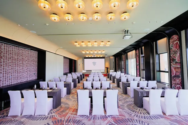 Hotel Indigo Sayram Lake by IHG, Rizhao 39/50