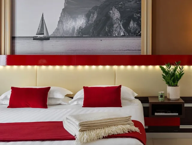 Room, Quadruple, Kairos Garda Hotel 5/6