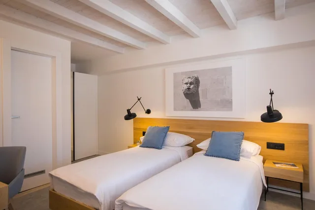 غرفة ديلوكس بسرير مزدوج أو سريرين منفصلين، Bova Luxury Rooms 2/10