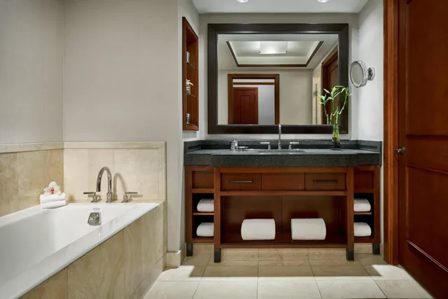 غرفة ديلوكس، The Ritz-Carlton Georgetown, Washington, D.C. 3/4