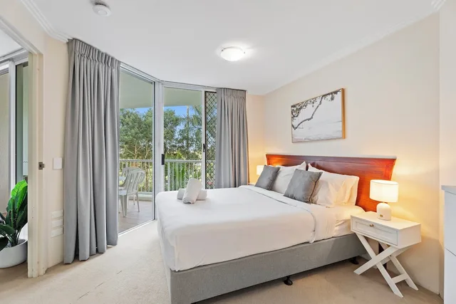 شقة بسرير كوين وسريرين منفصلين بإطلالة على الحديقة بغرفتي نوم، Crystal Bay On The Broadwater 1/9