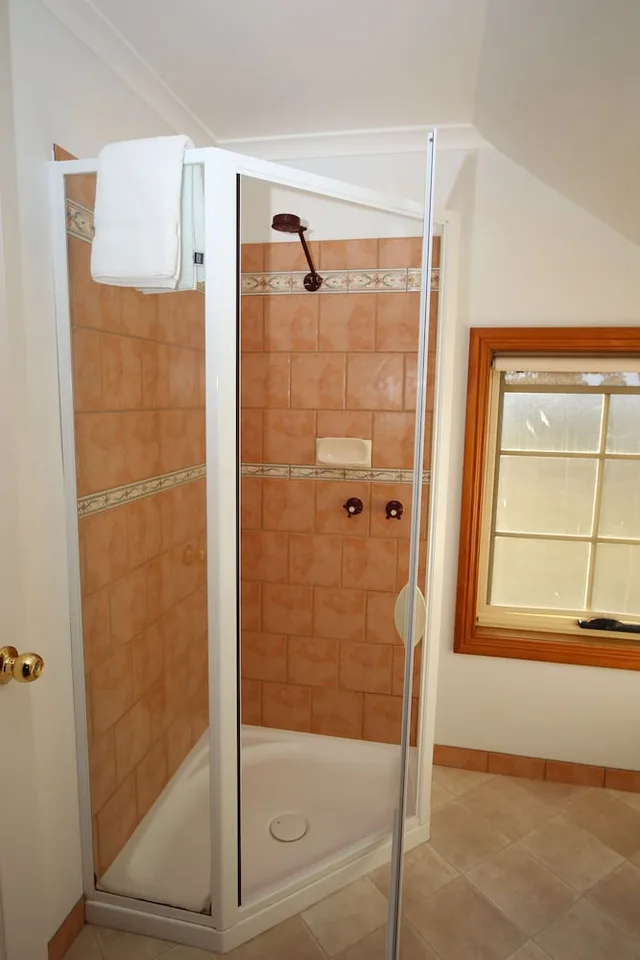 Spa, Suite, Queen Bed، Swansea Cottages & Motel Suites 10/10