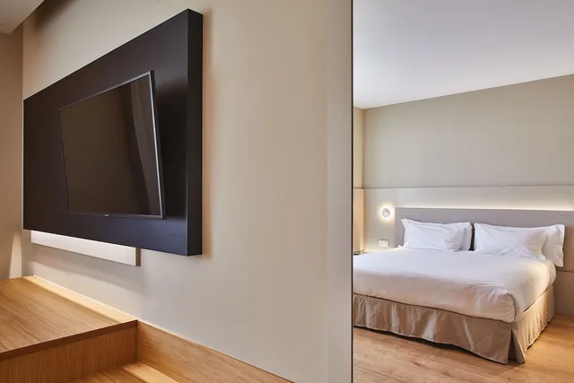 Room, Triple, 3 Beds, Silken Reino de Aragon 3/8