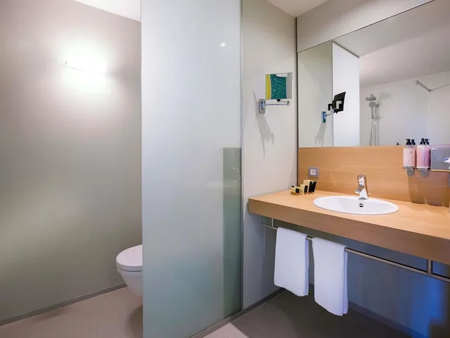 غرفة سوبيريور بسريرين منفصلين، ibis Styles Kortrijk Expo 4/7