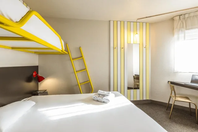 Pop, Triple, Double and Bunk Bed، Greet Hotel Limoges Nord 9/10