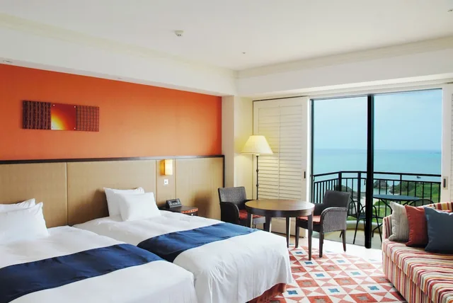 Premier, Twin Beds, Hotel Nikko Alivila Yomitan Resort Okinawa 1/5