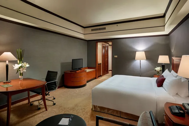 غرفة غراند ديلوكس بسريرين منفصلين، Hotel Du Parc Hanoi 4/7