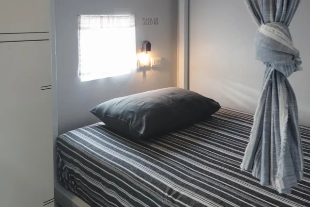 سكن مشترك بأربعة أسرّة للنساء، The Yard Hostel 2/3
