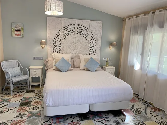 جناح بسرير كينج بشرفة بجاكوزي، HOTEL PALACIO TORRE DE RUESGA 2/5