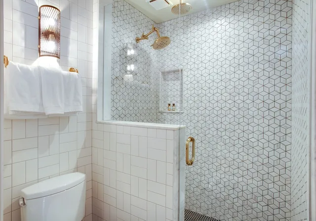 Bungalow, King Bed, Ocean Front, Venice V Hotel 3/9