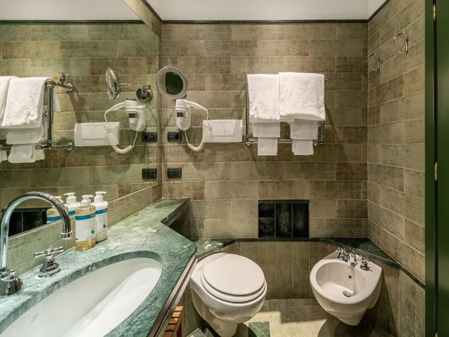 Studio, Queen Bed, Sofa, Kitchenette, Bathtub, Xl، Camperio House Suites 3/4