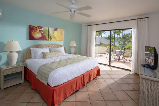 فيلا بسرير كينج وسريرين منفصلين بغرفتي نوم مع أريكة، St. James’s Club Resort & Villas 3/7