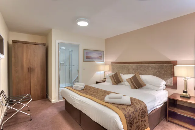 Standard, Double Bed, Muthu Newton Hotel 3/9