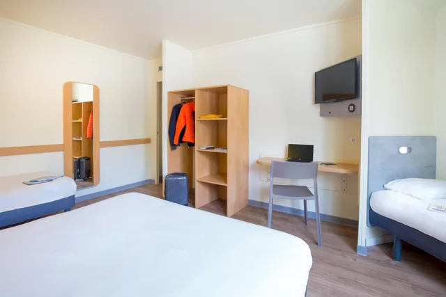 غرفة ثلاثية، Ibis Budget Aubagne Les Paluds Agora 3/10