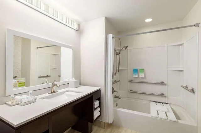 استوديو بسرير كوين مع أريكة لذوي الإعاقة، Home2 Suites By Hilton Austin Cedar Park Tx 8/10